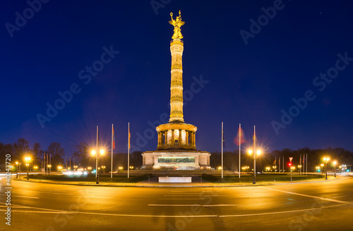 Foto: Siegessäule Goldelse bei Nacht Panorama Siegessäule Goldelse bei Nacht Panorama
