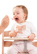 kind beim essen