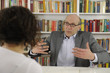 Foto: woman talking to psychologist or advisor woman talking to psychologist or advisor