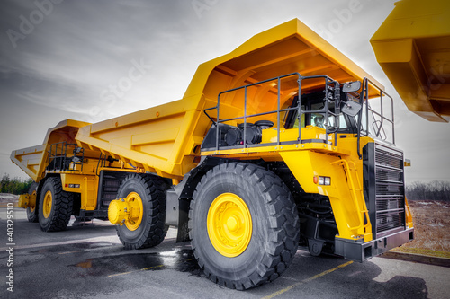 Photo: Large haul truck Large haul truck