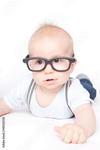 Photo: baby mit brille 2 baby mit brille 2
