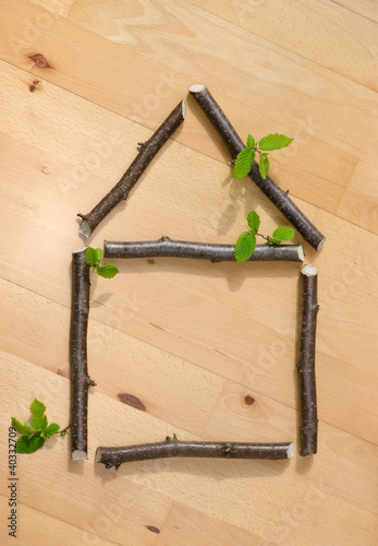 Photo: Ökologisch Bauen - Holzhaus auf Parkett Ökologisch Bauen - Holzhaus auf Parkett