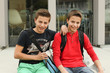 Jungs an der Schule 14.04.12