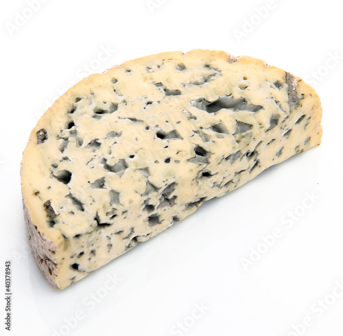 Photo: Fourme d'Ambert isolé Fourme d'Ambert isolé