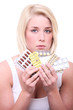 Photo: frau mit tabletten frau mit tabletten