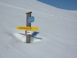 Wegweiser zum See im Schnee Wegweiser zum See im Schnee