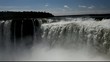 Die Wasserfälle von Iguazú in Brasilien und Argentinien