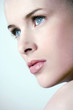 Foto: Close-up of a woman's face. Close-up of a woman's face.