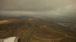 Flug über Großstadt