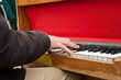 pianiste de rue à Paris