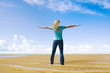 Photo: Frau am Strand Frau am Strand