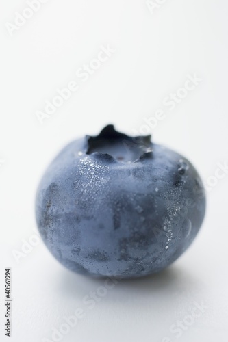 Photo: A blueberry (close-up) A blueberry (close-up)