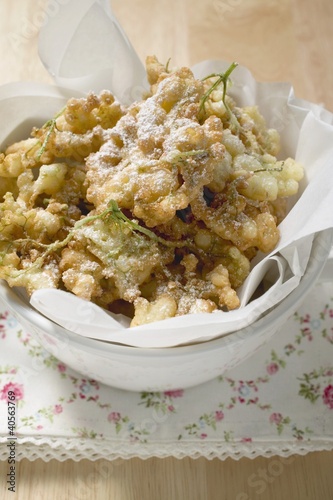 Photo: Elderflower fritters Elderflower fritters