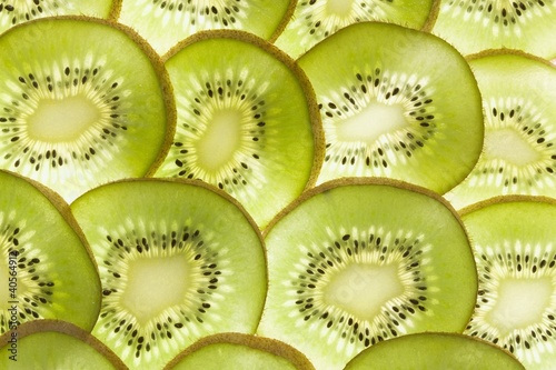Photo: Kiwi fruit slices (backlit) Kiwi fruit slices (backlit)
