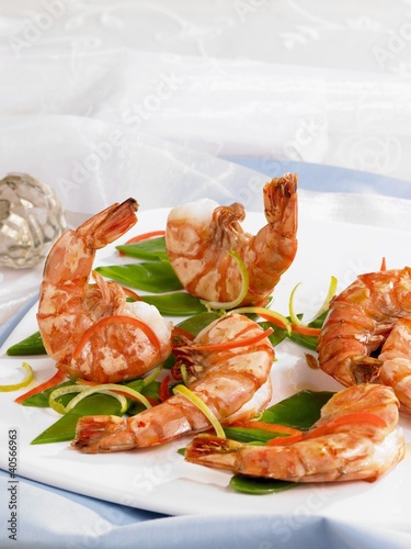 Photo: Prawns with julienne vegetables Prawns with julienne vegetables