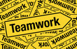 Pfeilschild Collage gelb TEAMWORK Pfeilschild Collage gelb TEAMWORK