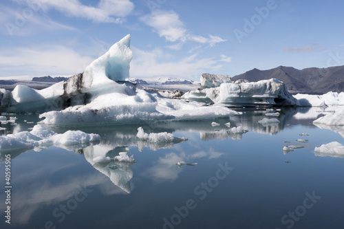 Photo: Floating icebergs in Iceland Floating icebergs in Iceland