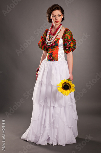 Photo: Russian girl with fodsolnuhom Russian girl with fodsolnuhom