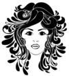 Modell mit floraler Frisur