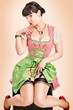 pin up girl im Dirndl