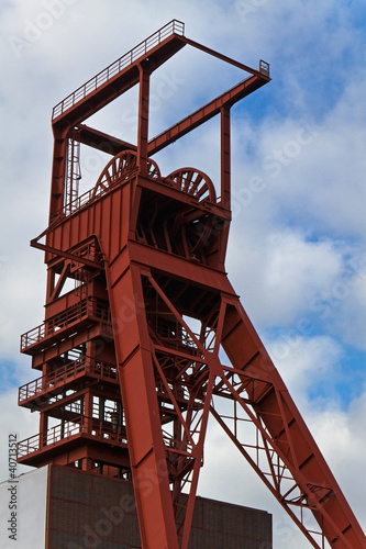 Foto: Förderturm, Zechengelände Förderturm, Zechengelände