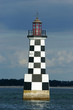 phare sous l'orage
