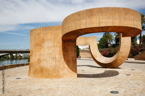 Photo: Monumento a la Tolerancia Sevilla Monumento a la Tolerancia Sevilla