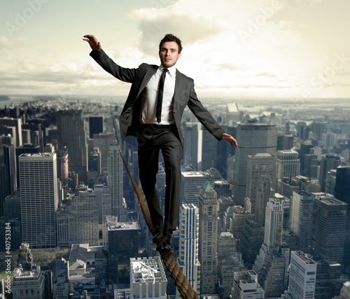 Foto: Equilibrist businessman Equilibrist businessman