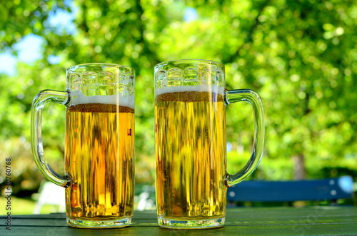 Foto: Bier Genuss im Biergarten Bier Genuss im Biergarten