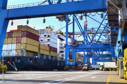 Photo: Seaport Freight - Shipping Cargo Seaport Freight - Shipping Cargo