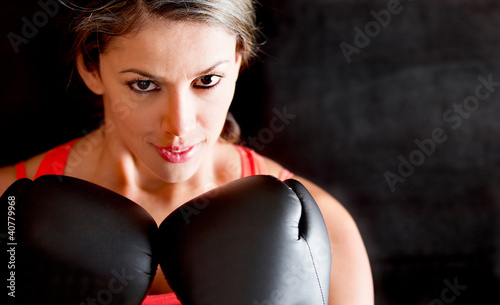 Photo: Woman boxing Woman boxing