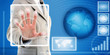 Foto: hand touching fingerprint scanner in interface hand touching fingerprint scanner in interface