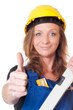 Frau mit Wasserwaage - woman with level