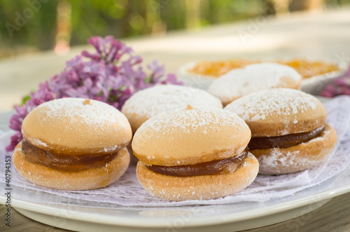 Photo: Pasticcini farciti con marmellata Pasticcini farciti con marmellata
