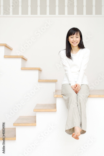 Photo: 女性(不動産・賃貸イメージ) 女性(不動産・賃貸イメージ)