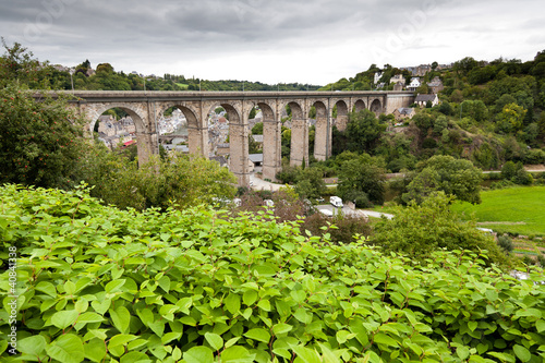 Photo: the old bridge at Dinan the old bridge at Dinan