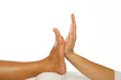 reflexzonenmassage durch therapeutin  handgriff horizontal