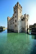chateau scaligera à sirmione, lombardie, italie