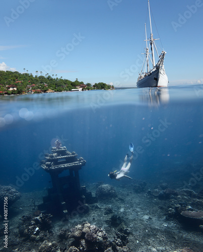 Photo: Underwater landmark Underwater landmark