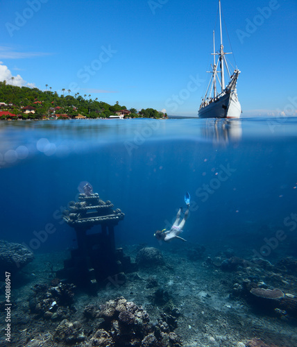 Photo: Underwater landmark Underwater landmark