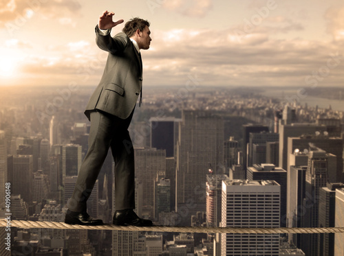 Foto: Equilibrist businessman Equilibrist businessman