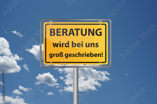 Illustration: BERATUNG wird bei uns groß gechrieben! BERATUNG wird bei uns groß gechrieben!