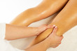 wadenschmerzen duch massage lindern horizontal