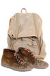 Bergschuhe und Rucksack