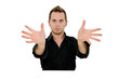 ragazzo con mani che mostrano