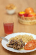 Chicken navels with tomatoes and pasta