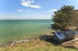 Cottage by the sea, clear sky
