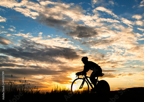 Photo: Zeitfahren auf dem Fahrrad Zeitfahren auf dem Fahrrad