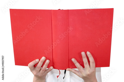 Foto: Gesetzbuch lesen Gesetzbuch lesen
