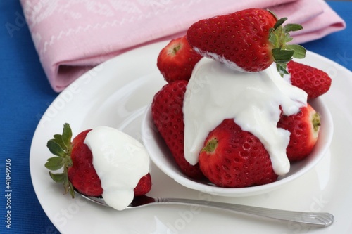 Photo: strawberries and cream strawberries and cream